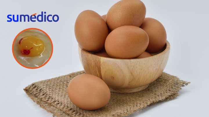 ¿Qué tan recomendable es comer un huevo con manchas marrones?