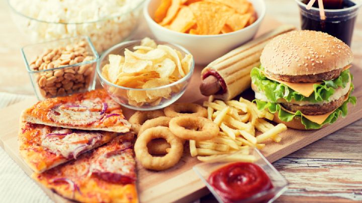 5 alimentos que no debes comer antes de dormir