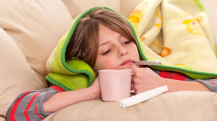 Estas son 4 cosas que debes evitar hacer si tu hijo está enfermo, según una pediatra de Harvard