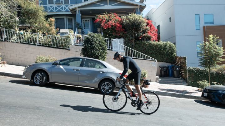 ¿Por qué pedalear bicicleta es un ejercicio de bajo impacto?