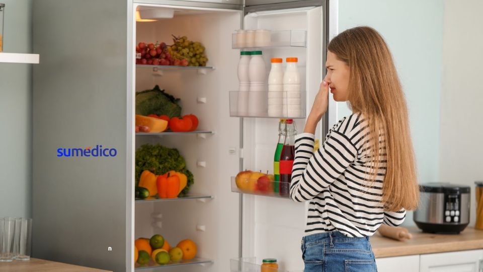 Es importante cómo saber eliminar el olor del refrigerador