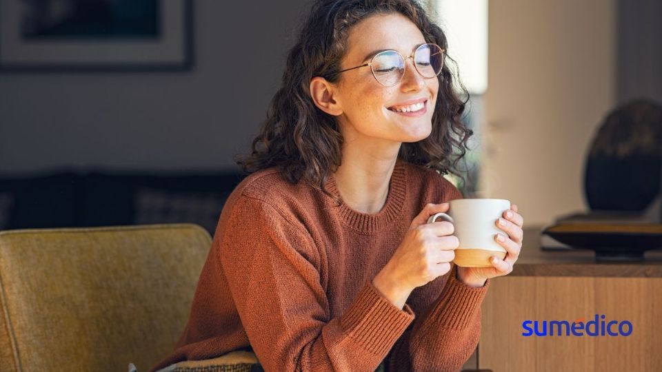 Tomar bebidas calientes por la mañana aporta beneficios para la salud