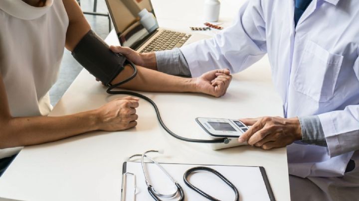 Prevén alud de reformas para universalizar el sistema de salud