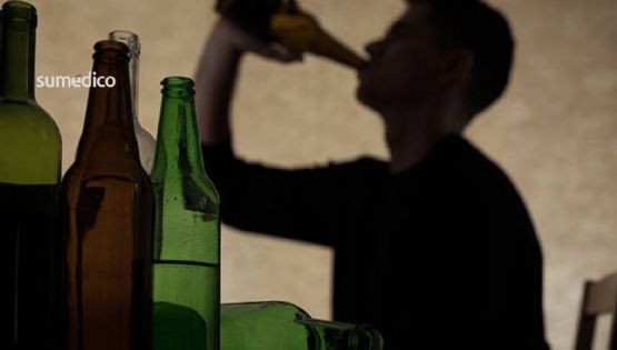 Consumo de alcohol repunta entre universitarios en México, advierten expertos