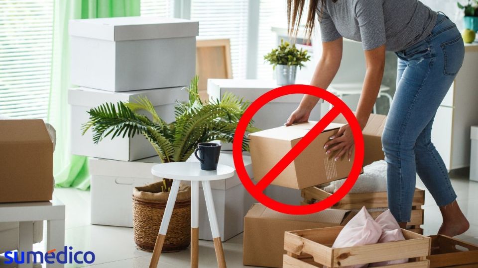 Las cajas de cartón no son la mejor opción para guardar objetos frágiles