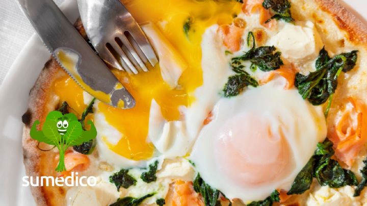 ¿Qué beneficios tiene el huevo con espinacas?