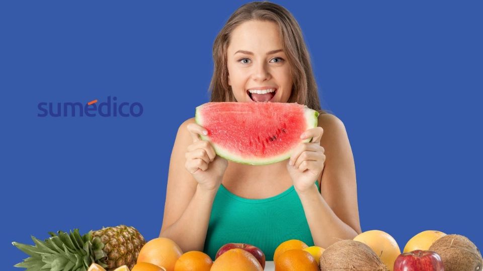 Descubre si en verdad hace daño comer sandía por la noche