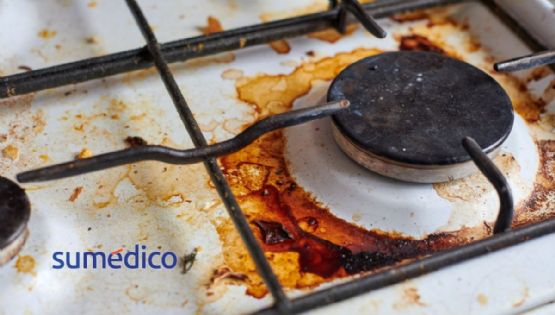 ¿Cómo eliminar manchas de grasa de la estufa?