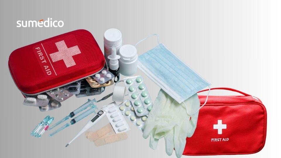 Esto debe contener un botiquín de emergencias