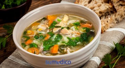5 beneficios de comer caldo de pollo