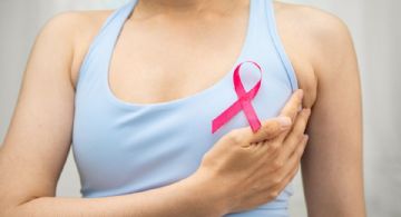 Cáncer de mama: las grietas en la atención