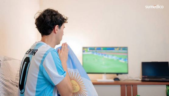 ¿Por qué algunos hombres sienten más deseo después de un partido de futbol?