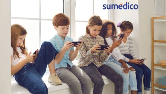 ¿Cómo evitar que tus hijos vivan pegados a la pantalla estas vacaciones?