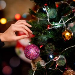 ¿Conoces los beneficios de poner decoraciones navideñas?