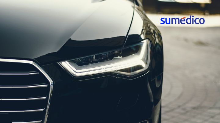Truco para eliminar la humedad de los faros de tu coche de forma casera