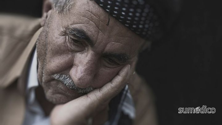 Poca felicidad podría relacionarse con un deterioro cognitivo