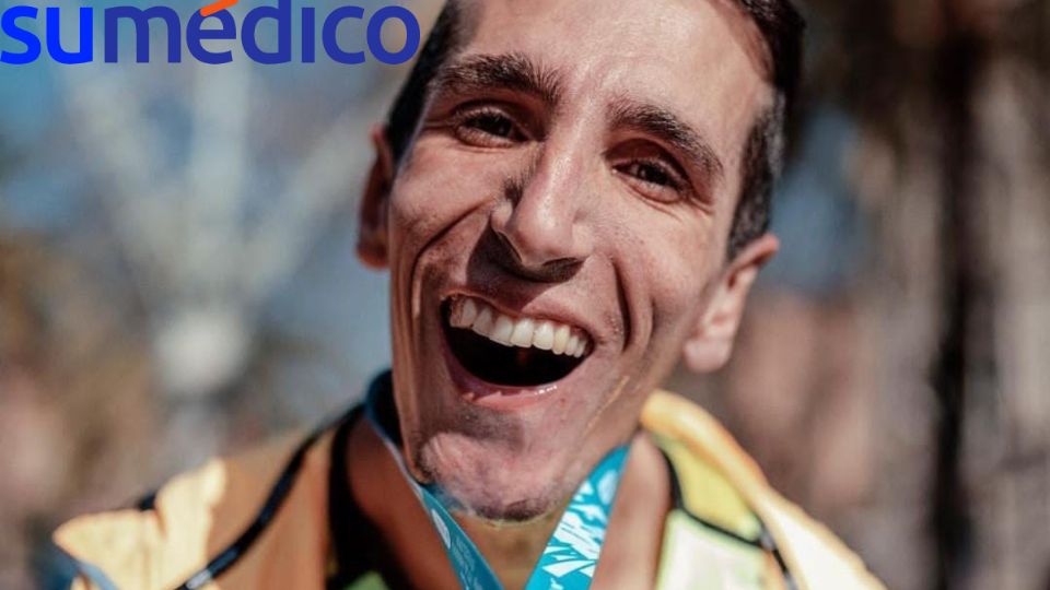 Alex Roca se convirtió en el primer hombre con parálisis cerebral en completar un maratón.