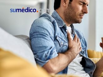 ¿Te crece el pecho y no es músculo? Podría ser ginecomastia