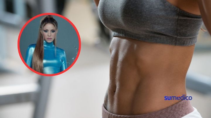 El ejercicio que realiza Shakira para una cintura torneada a los 46