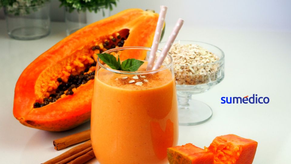 Conoce los beneficos del licuado de papaya con avena