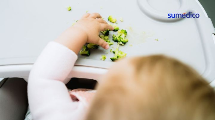 Beneficios de que tu bebé coma con sus manitas