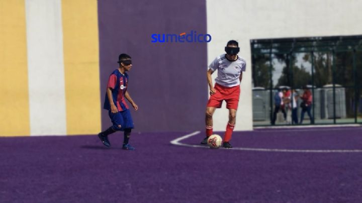"El futbol no se ve, se siente", Sergio Adrián, jugador con ceguera