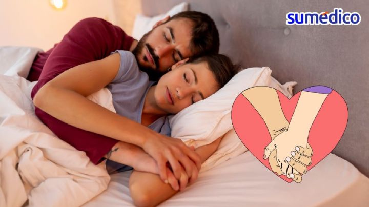 ¿Qué significa dormir tomado de la manos con tu pareja?