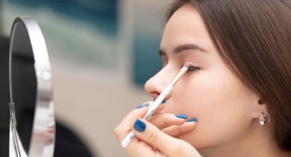 Consejos al utilizar maquillaje alrededor de los ojos