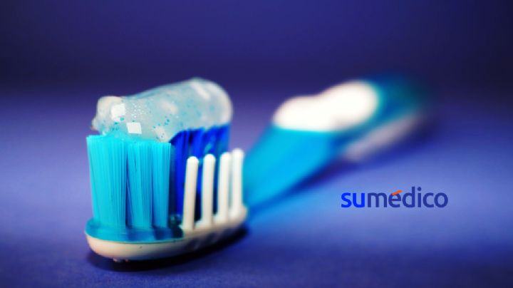 El truco para mantener el cepillo de dientes limpio y desinfectado