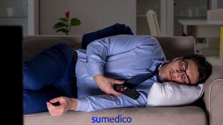 ¿Por qué no debes dormir viendo la tv?
