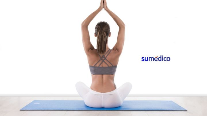 ¿Quieres ser más guapo y lucir más joven? El yoga puede ser la clave