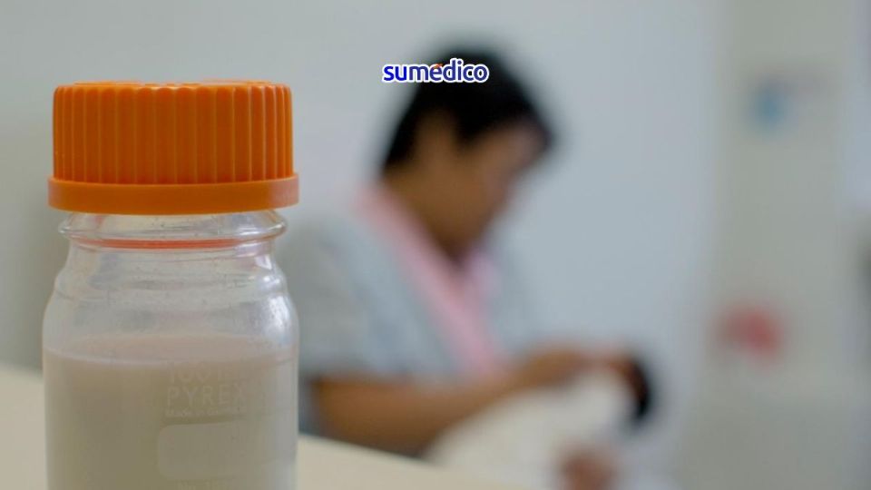 El INPer recibe cada año entre 1.000 a 1.400 litros de donaciones de leche humana.