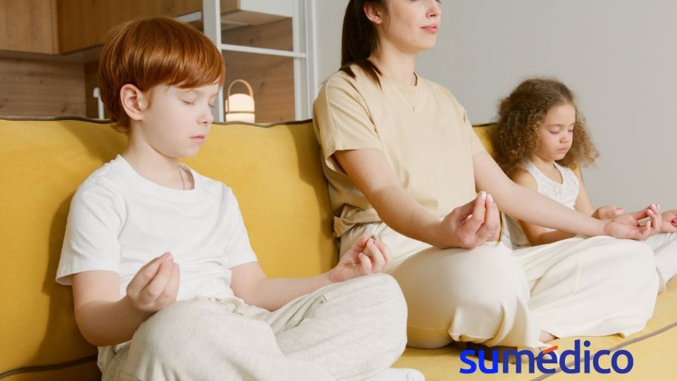 Descubre los beneficios de meditar con tus hijos