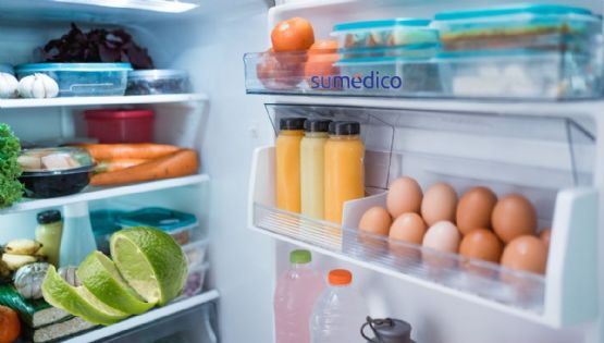 ¿Por qué deberías poner una cáscara de limón dentro de tu refrigerador?