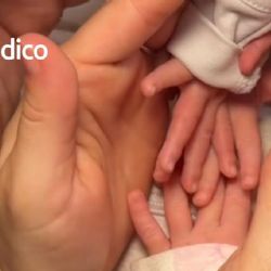 ¿Qué complicaciones tuvo Martha Higareda en el nacimiento de sus gemelas?