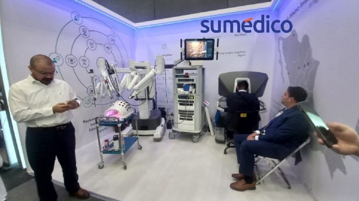 Pruebas con robots quirúrgicos es uno de los atractivos más llamativos del 76º Congreso Nacional de Urología
