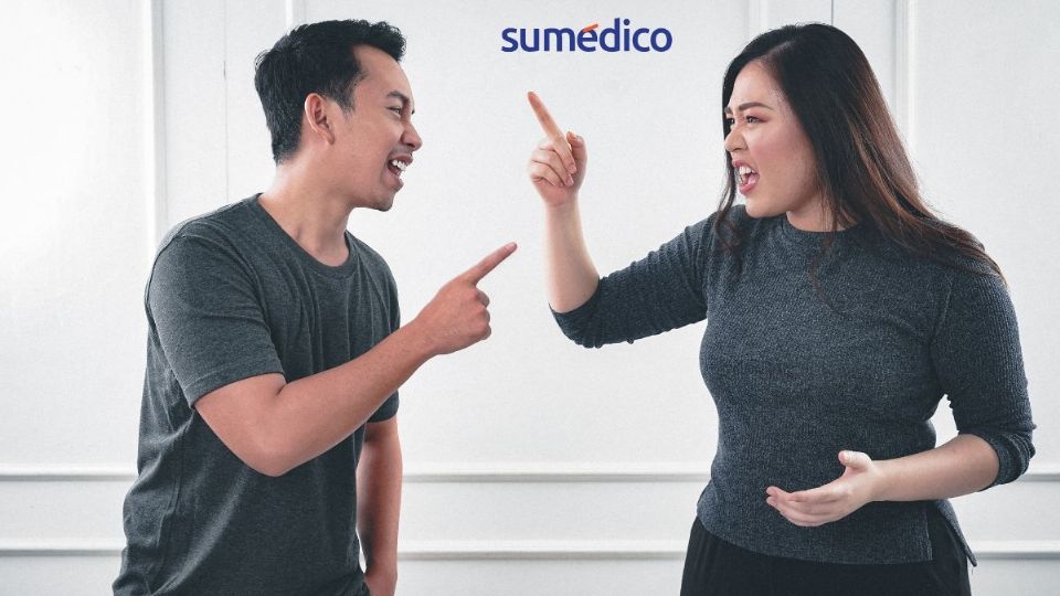 Conoce las cosas que NUNCA debes permitirle a tu pareja, según la psicología