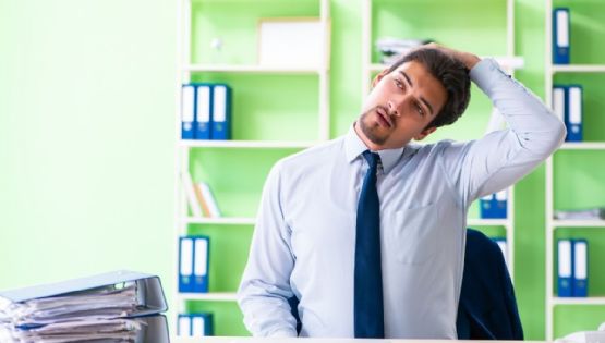 Pequeños esfuerzos, grandes resultados: la ciencia detrás de los “snacks” de ejercicio