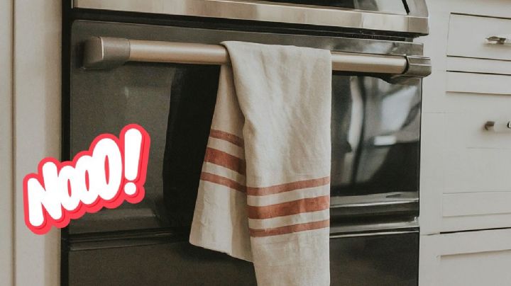 ¿Por qué nunca debes colgar los trapos de la cocina en la puerta del horno?