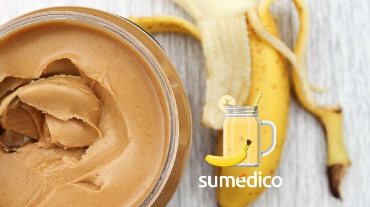 ¿Cuáles son los beneficios del licuado de plátano con crema de cacahuate?