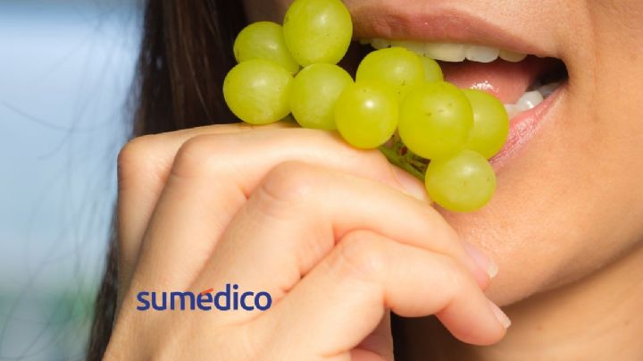 ¿Por qué deberías comer todos los días 10 uvas verdes?