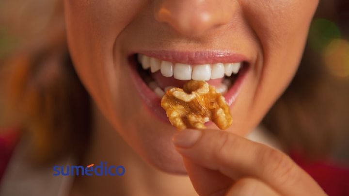 ¿Haces esto al comer? Podría ser la clave para contrarrestar la obesidad