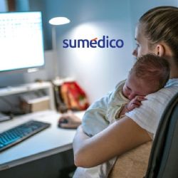 ¿Por qué las mujeres tienen hijos cada vez más tarde?