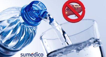 ¿Cuántos vasos de agua debes tomar para contrarrestar el hígado graso?
