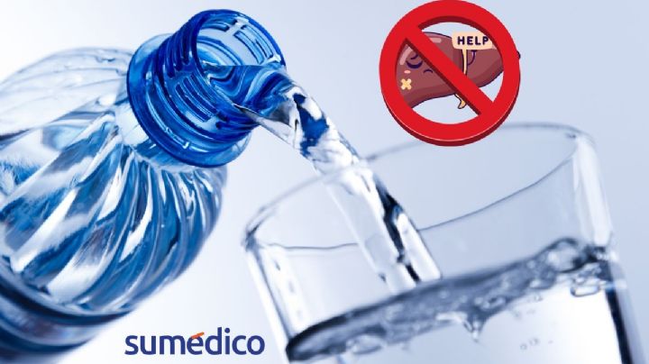 ¿Cuántos vasos de agua debes tomar para contrarrestar el hígado graso?