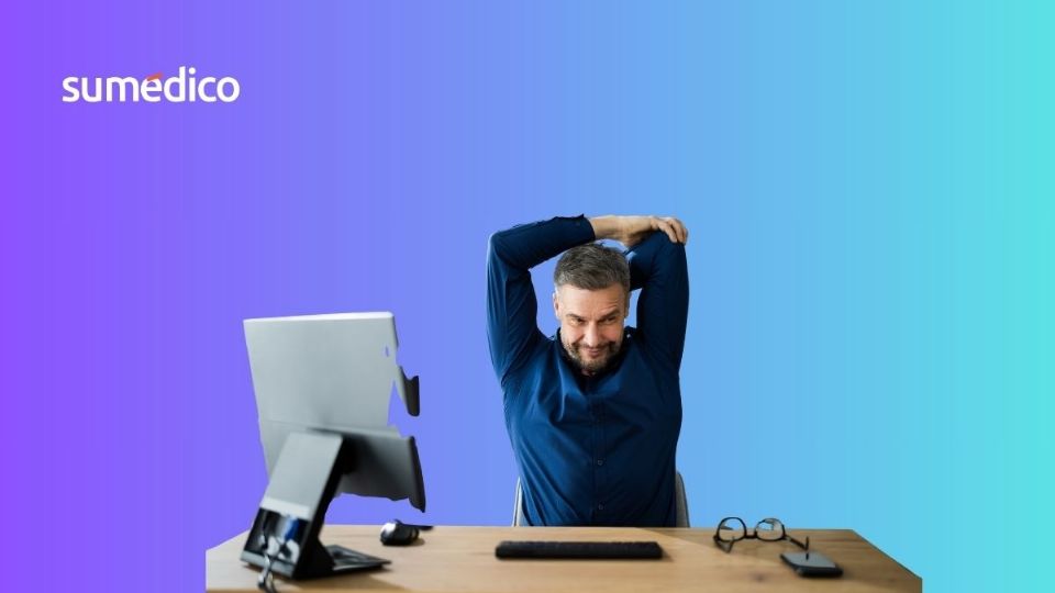Los estiramientos en la oficina son clave para mantener la forma física