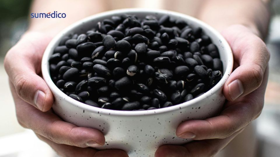Comer frijoles negros es excelente para el control glucémico.