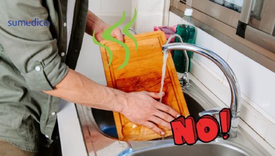 Por qué mi tabla de cortar huele mal aunque la lave y cómo evitarlo