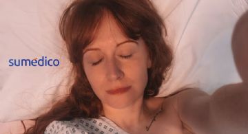 “Los doctores dijeron que mi dolor de pecho era normal, meses después me diagnosticaron con cáncer”