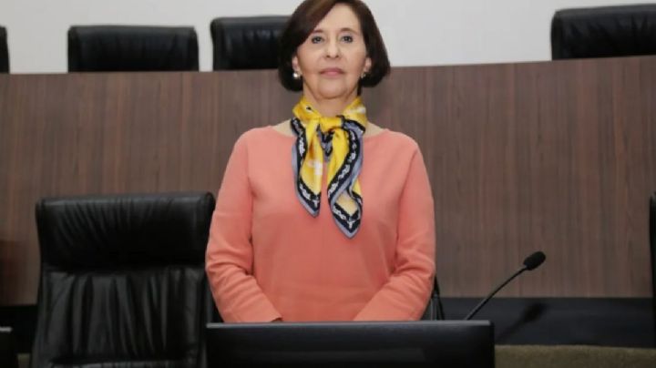 Teresita Corona: la histórica primera mujer en presidir la Academia Nacional de Medicina 